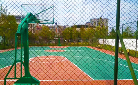 塑胶篮球场维护