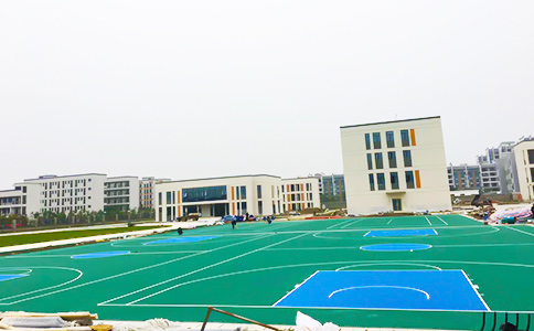 塑胶篮球场